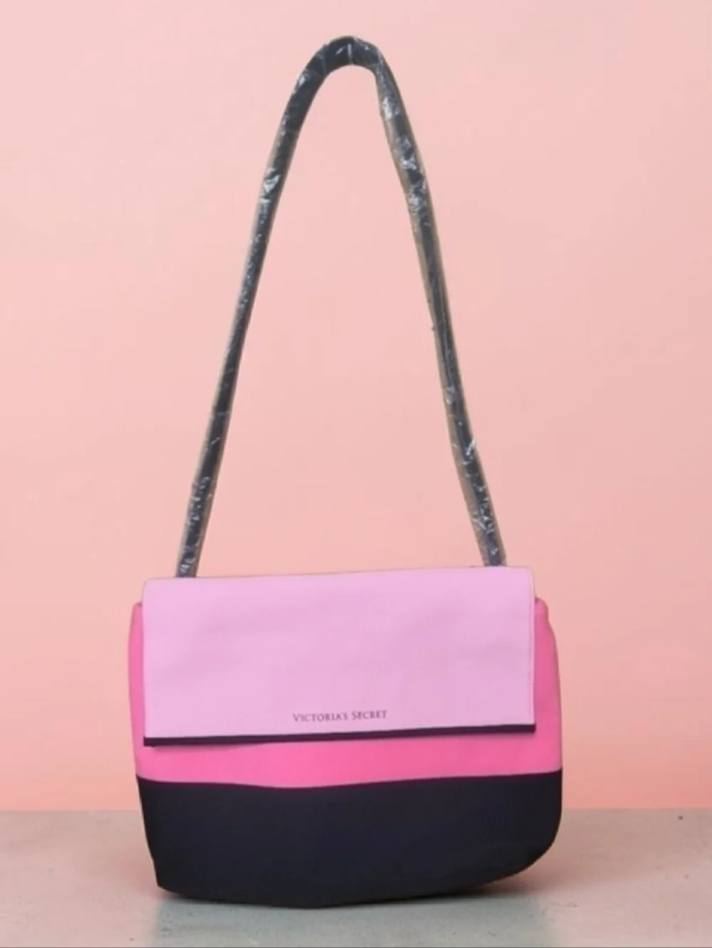 VICTORIA'S SECRET | LARGE INSULATED COOLER TOTE \ TRAVEL BAG - BRAND NEW!